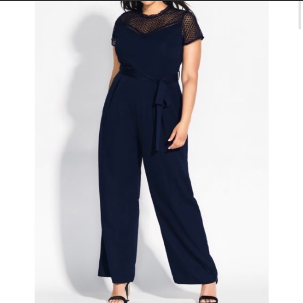 Sweet lace jumpsuit